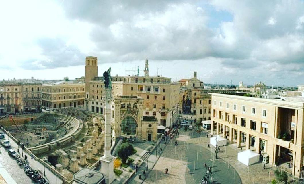 B&B Degli Artisti Suite Lecce Dış mekan fotoğraf