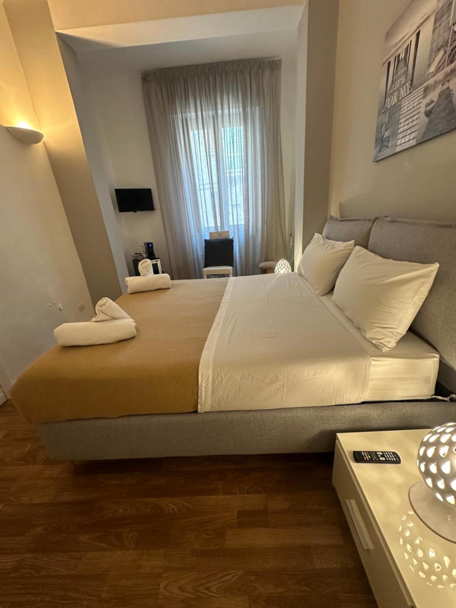 B&B Degli Artisti Suite Lecce Dış mekan fotoğraf