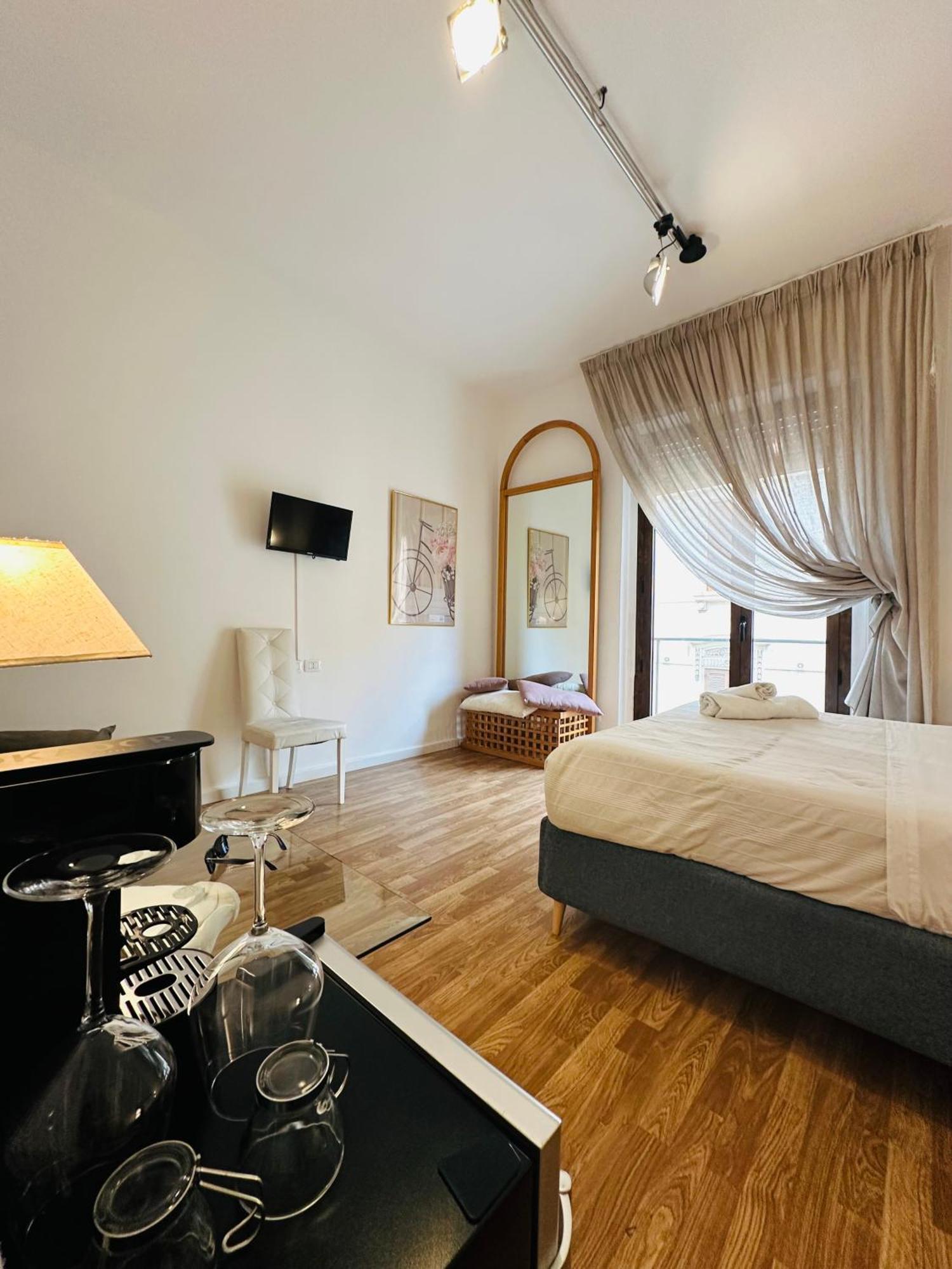 B&B Degli Artisti Suite Lecce Dış mekan fotoğraf