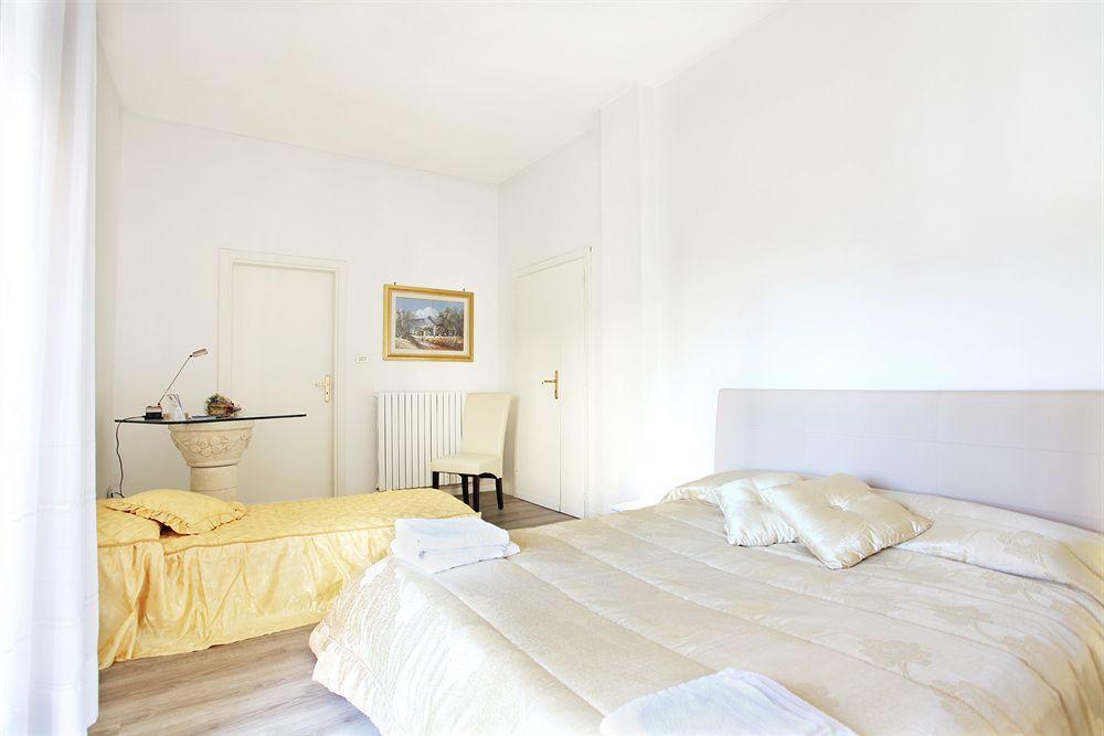 B&B Degli Artisti Suite Lecce Dış mekan fotoğraf