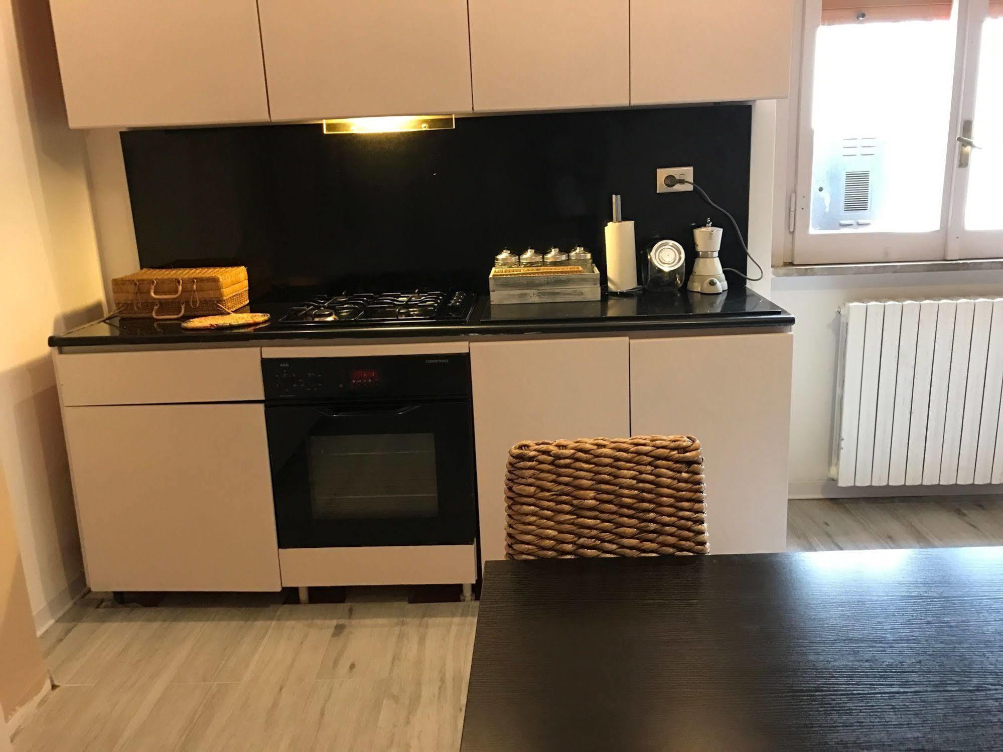 B&B Degli Artisti Suite Lecce Dış mekan fotoğraf