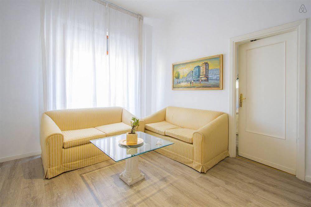 B&B Degli Artisti Suite Lecce Dış mekan fotoğraf